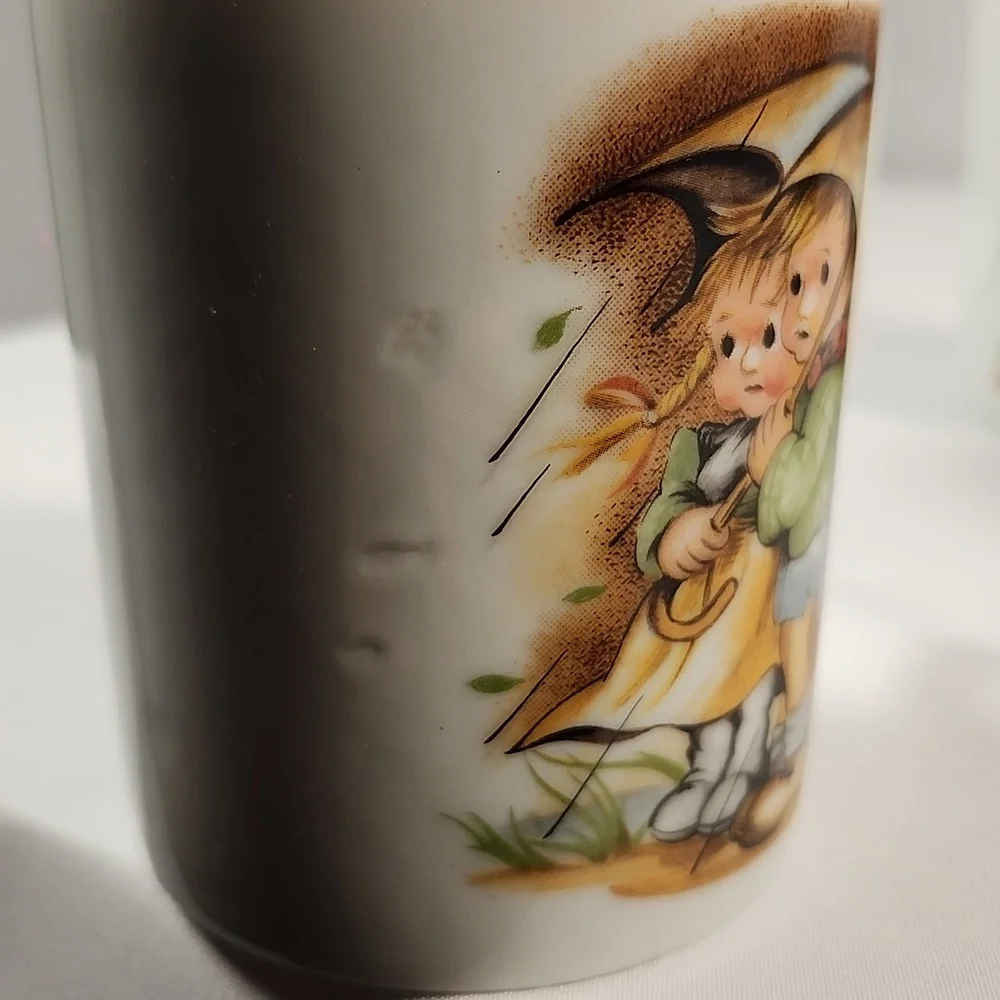 Set of 3 Vintage Hummel-Style Mugs - Collectible Porcelain - Made in Japan 1950s - Picture 13 of 16